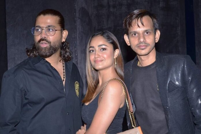 Dhuan Dhuan,Tridha Choudhury, Pranav Vatsa,Nakash Aziz,Vivian Richard,